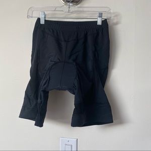 Beroy bike shorts